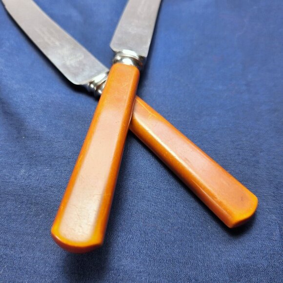 Sheffield Duracut Knives Bakelite Handle Stainless Steel Dinner Knife Lot of 2 - Picture 5 of 11